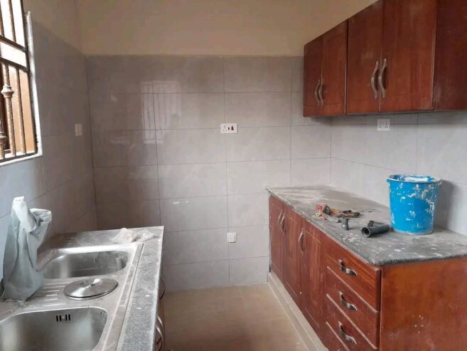 Bweyogerere 800k spacious two bedrooms and two bathrooms