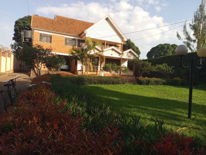 5 Bedroom House for sale in BUKOTO KAMPALA