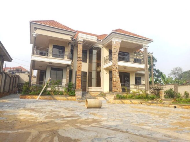 Brand New 7bedroom stand alone house in Kisasi