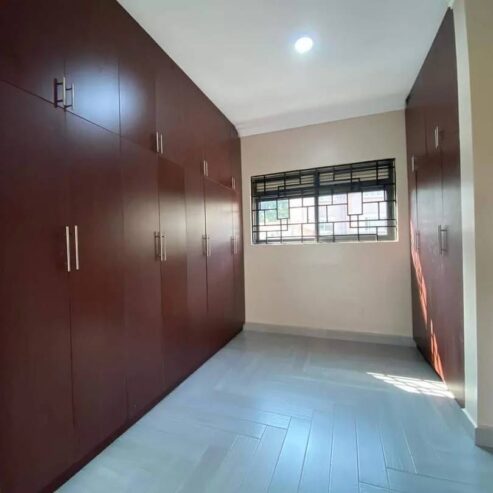 6 Bedroom House for sale in Kyanja kungu KAMPALA