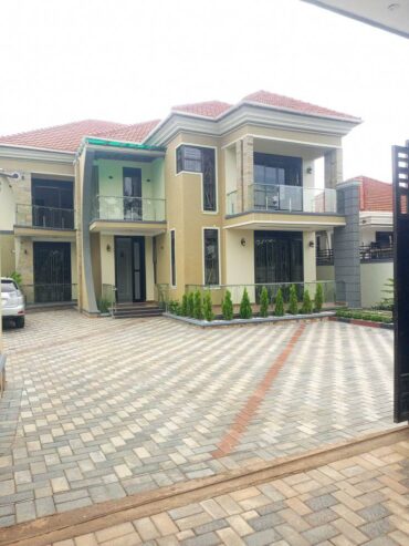 Brand New 6 BEDROOM house for sale in Kira near KAMPALA