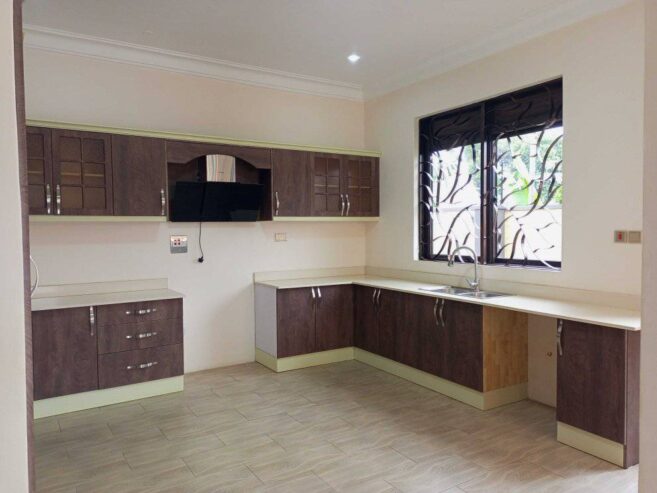 Brand New 5 bedroom house for sale in Kisaasi KAMPALA