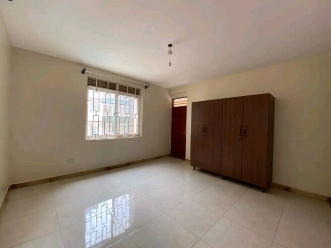 4 bedroom and 3 bathrooms penthouse for rent in Najjera