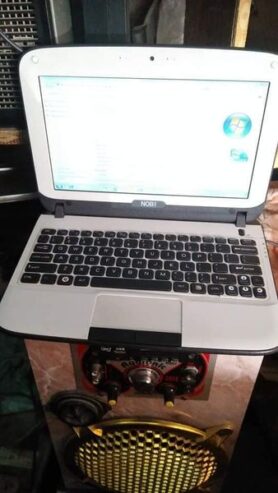 NOBI mini laptop