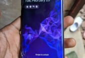 Samsung s9 cracked screen and cover