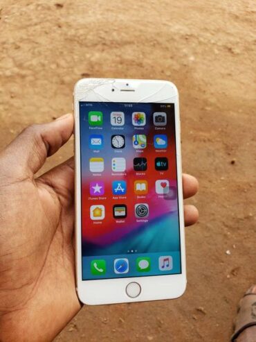 iPhone 6 16gb at only ugx 100k