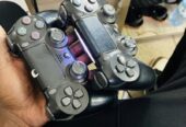 Two Ps4 controllers at only 120.000shs