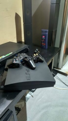 PS3 for sale at only 470k with 24 games and pads