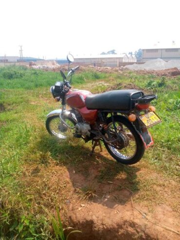 Motorcycle in perfect condition, buy n ride at only Still in