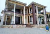 5 Bedroom House for Sale in Kira Wakiso