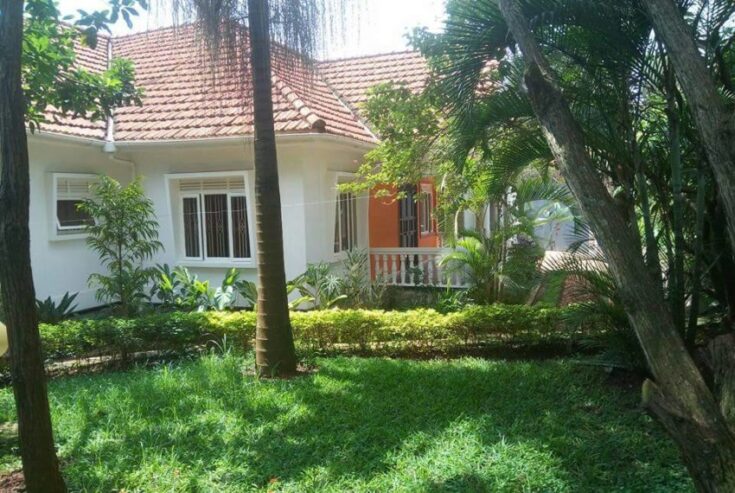 HOUSE FOR RENT IN MUYENGA NEAR CRANE GARAGE