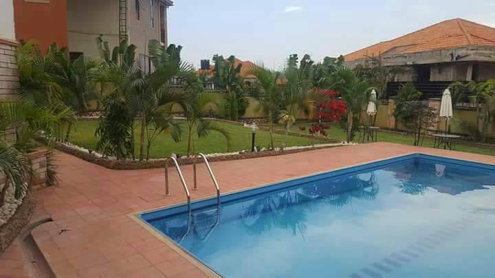 HOUSE FOR SALE IN MUNYONYO