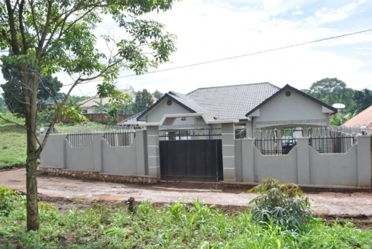 3 Bedroom house along Gayaza Rd