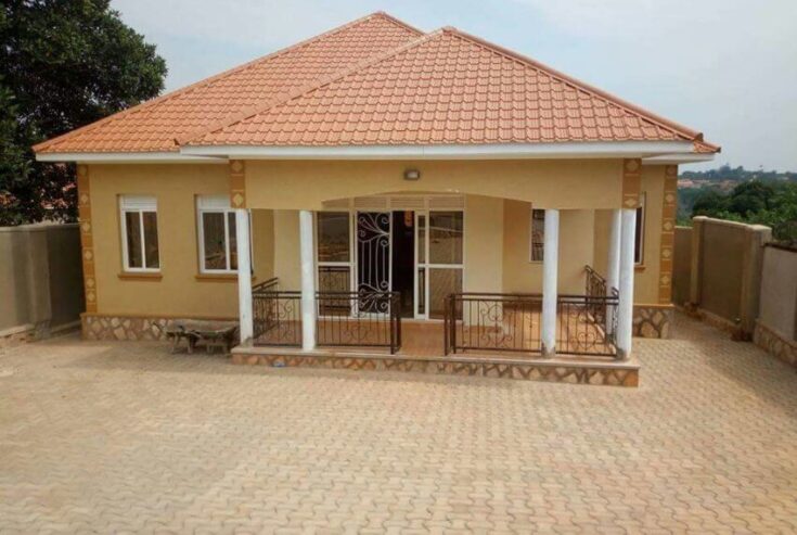 4 Bedroom house for sale in Kira