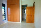 Newly built 3bedroom House located in Bwebajja