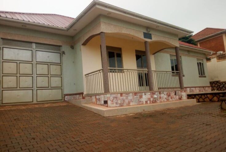 2, 3 Bedroom Houses for sale in Bweyogerere Kilinya