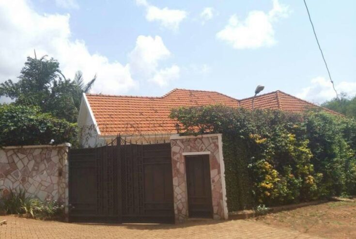 HOUSE FOR RENT IN MUYENGA