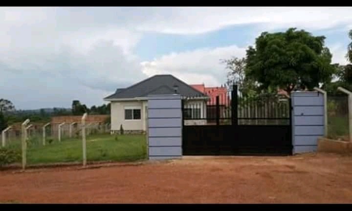 2 Bedroom house for sale in Nansana