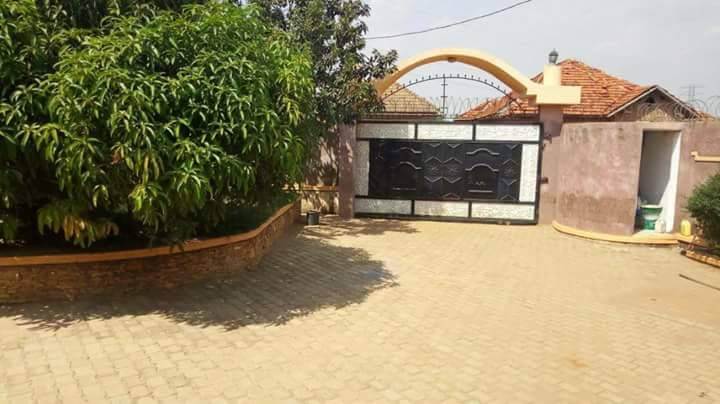 4bedroom house for sale in Namugongo