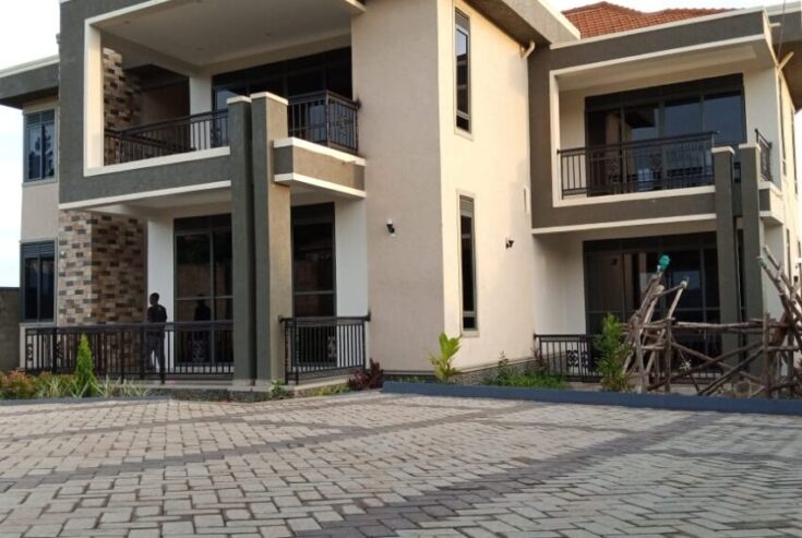 Posh Home for Sale in Akright Entebbe