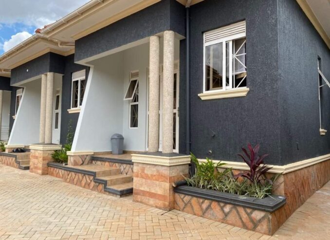 6 RENTAL UNIT HOUSE FOR SALE IN KYANJA AT 670M UGX