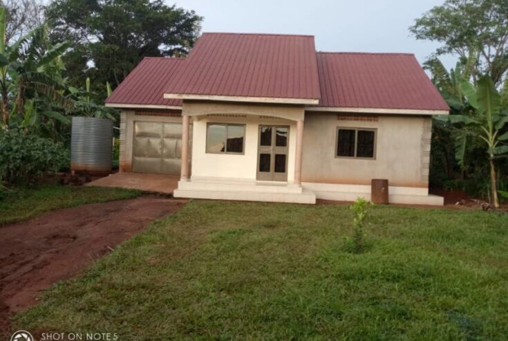 3 Bedroom House on 12 Decimals for Sale in Kira