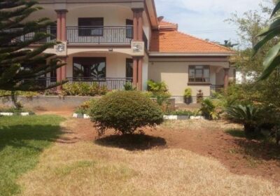 House-on-Acre-for-Sale-in-Gayaza-3-850×570-1