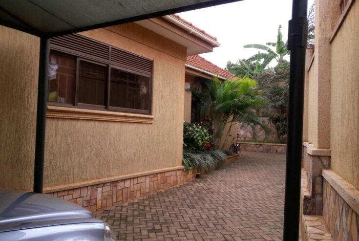 5 bedroom House for Rent in Mutungo