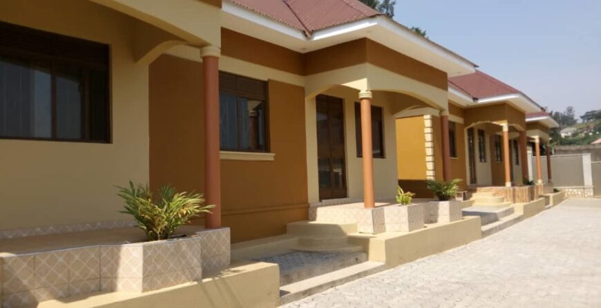 Newly built apartments for rent in Kakiika, Mbarara.