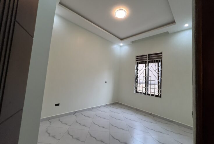 KIRA 4 BEDROOMS HOUSE FOR SALE AT 750M UGX ON 25 DECIMALS