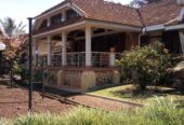 Kololo Bungalow on a Full Acre