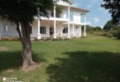 8 Bedroom Lakeside Mansion for Sale in Nalugala along Entebb