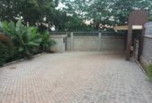 5 Bedrooms Posh Home for Sale in Lubowa Entebbe Road