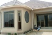 3 bedrooms house in Kira for sale.