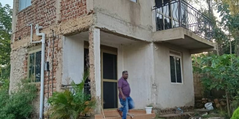 House for sale in Bukerere Namugongo.