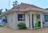 House in Kira Mamerito Road with 4 bedrooms on sale