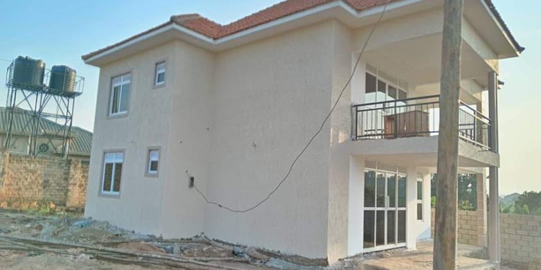 Brand new house in Kitende for sale