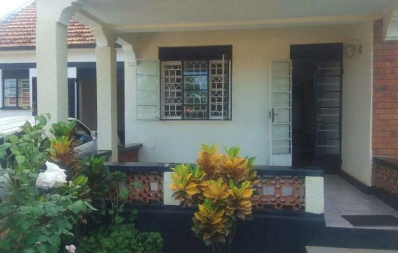 3 Bedrooms in minister’s village for sale