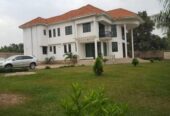 5 Bedroom house for sale in Kira