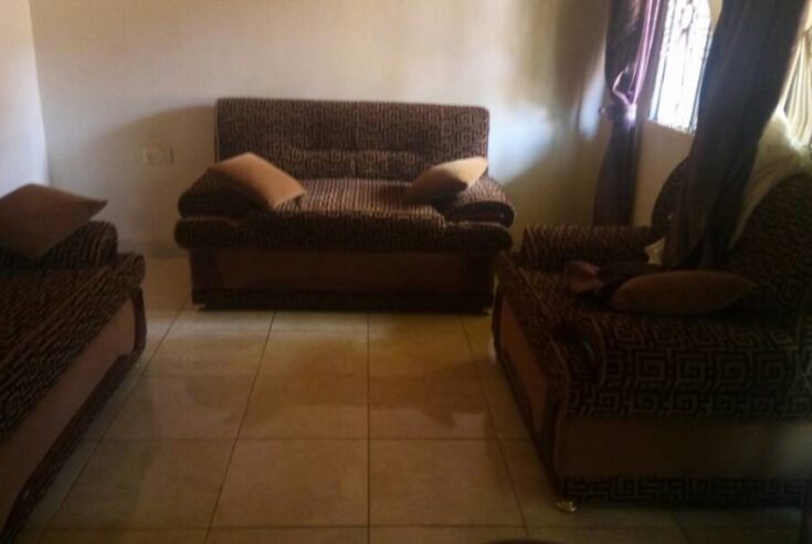 HOUSE FOR SALE IN Location: MUNYONYO MULUNGO