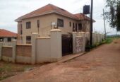 Six bedroomed house in Munyonyo