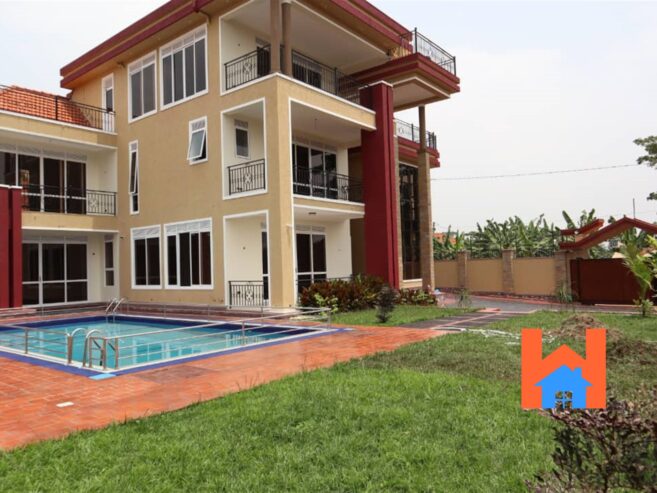 6 bedroom Storeyed house for sale in Munyonyo Kampala