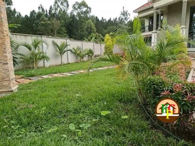 7 bedroom Storeyed house for sale in Kira