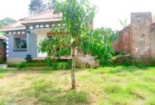 House for sale in buloba just 1km from tarmac