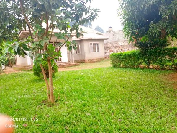 House for sale in kireka bujjuko kigoma just 1km from town