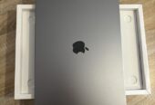 Apple MacBook Pro M2 14 inches