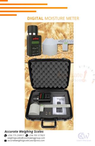 Hand sized grain moisture meters with 470 x 46 mm dimension