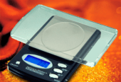 Gold, diamonds and silver compact digital scales, milligram