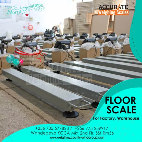 Accurate floor scale of dynamic weighing solutions