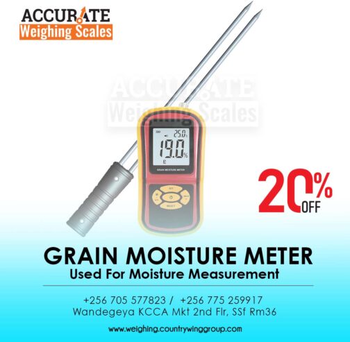 Reliable user-friendly grain moisture meter at harvest seat